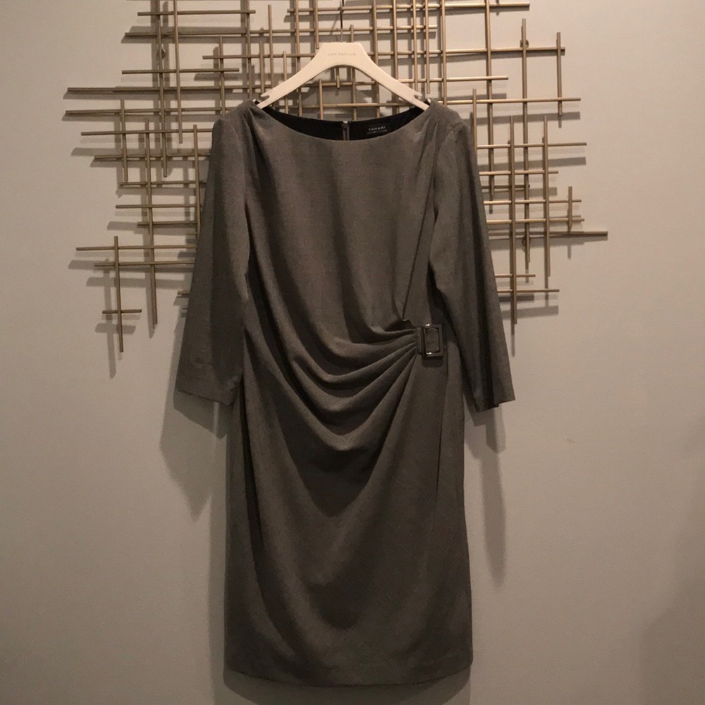 Tahari synched dress - size 10